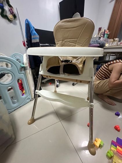 เก้าอี้นั่งกินข้าวสำหรับเด็กเล็ก รูปที่ 3