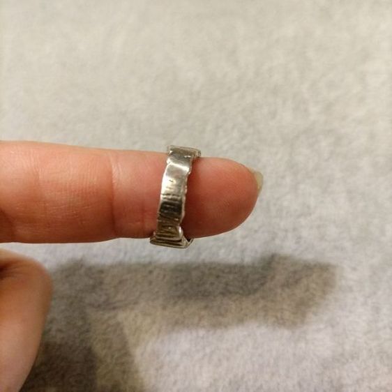 แหวนนิ้ว​ก้อยเงินแท้ รูปที่ 2