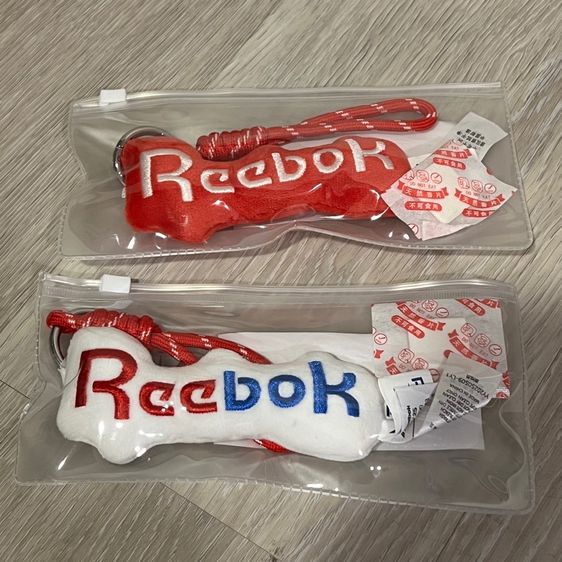 พวงกุญแจ Reebok