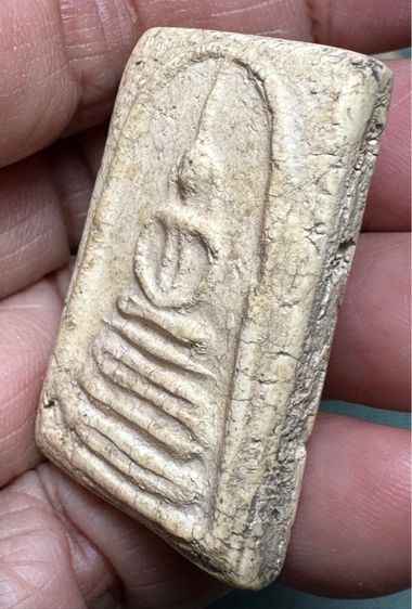 พระสมเด็จบางขุนพรหม พิมพ์ฐานคู่ รูปที่ 4