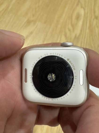 Apple Watch SE3 40mm สี starlight GPS ML สภาพนางฟ้า แบต100 ไม่มีรอยใดๆ  รูปที่ 12