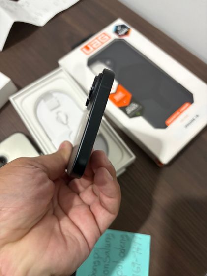 iPhone 16 ความจุ 128 GB ศูนย์ไทย สี Black เครื่องสวยไม่เคยตก สภาพนางฟ้า ประกันศูนย์เหลือ รูปที่ 8