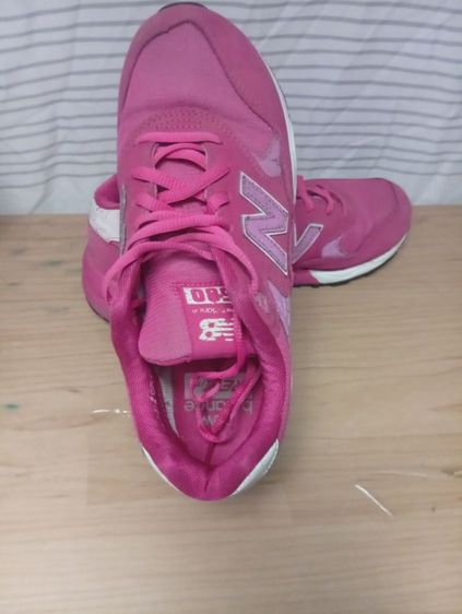 ขายรองเท้า new balance 

580 มือสองของแท้ รูปที่ 2