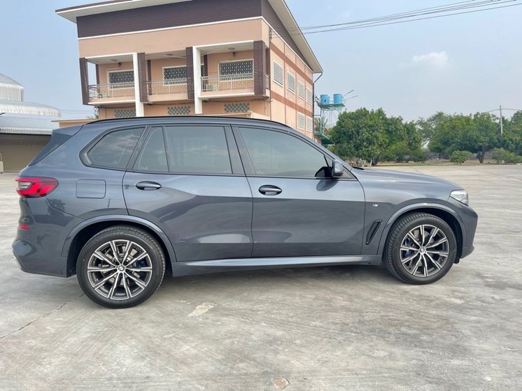 BMW X5 2020 3.0 xDrive30d M Sport 4WD Utility-car ดีเซล เกียร์อัตโนมัติ เทา รูปที่ 2
