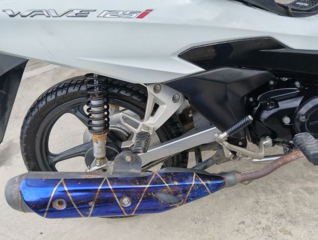 honda wave 125 i LED ปีจด 2025 ขายตามสภาพเครื่องดีสีต้องเก็บ รูปที่ 13