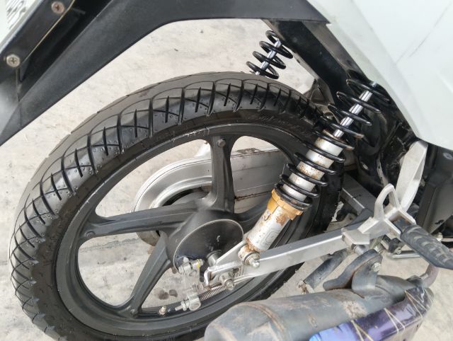 honda wave 125 i LED ปีจด 2025 ขายตามสภาพเครื่องดีสีต้องเก็บ รูปที่ 10