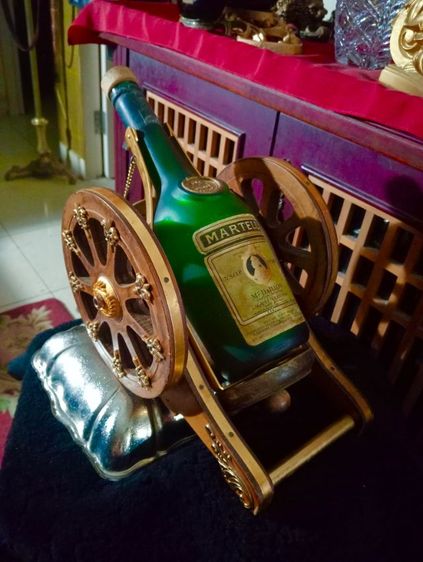 ปืนใหญ่พร้อมขวดเหล้าเก่าโบราณวุงามสภาพเยี่ยม รูปที่ 12