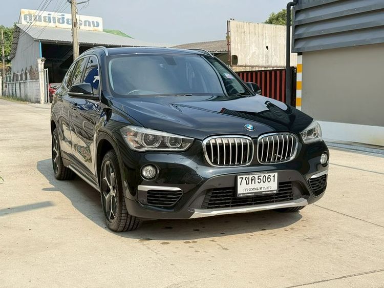 BMW X1 2017 1.5 sDrive18i xLine Sedan เบนซิน ไม่ติดแก๊ส เกียร์อัตโนมัติ ดำ รูปที่ 3