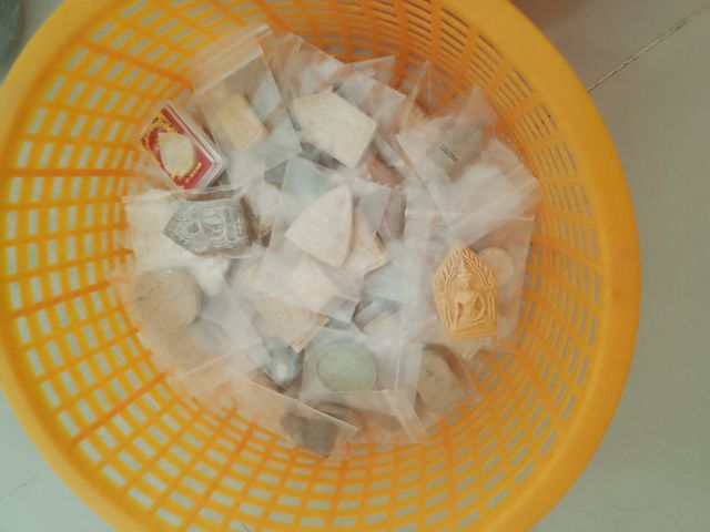 พระเครื่อง รูปที่ 2