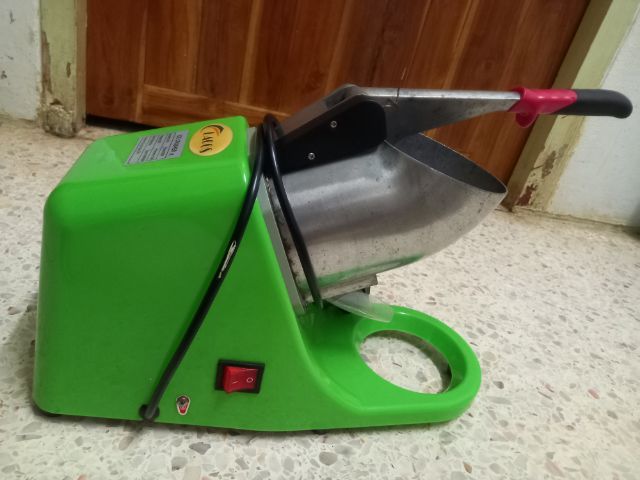 เครื่องทำน้ำแข็งใส