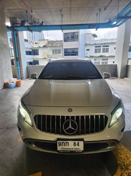 รถ Mercedes-Benz CLA-Class CLA200 สี ขาว