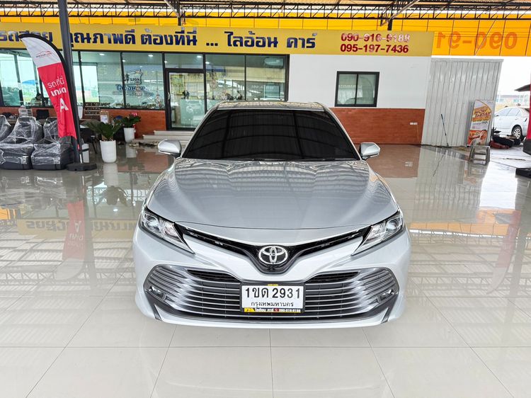 Toyota Camry 2020 2.0 G Sedan เบนซิน ไม่ติดแก๊ส เกียร์อัตโนมัติ เทา รูปที่ 2