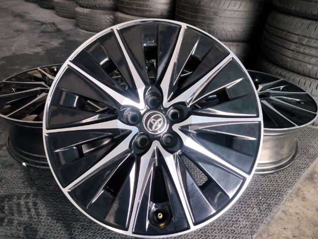 ล้อแม็กโตโยต้ายาริส 17 5รู100 รูปที่ 2