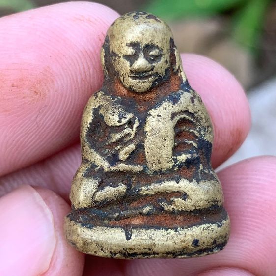 หลวงพ่อเงิน วัดบางคลาน พิมพ์ขี้ตา รูปที่ 2