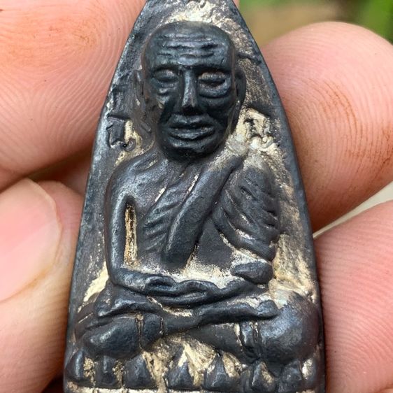 หลวงปู่ทวด วัดช้างให้ ปี08 เนื้อนวะโลหะ รูปที่ 7