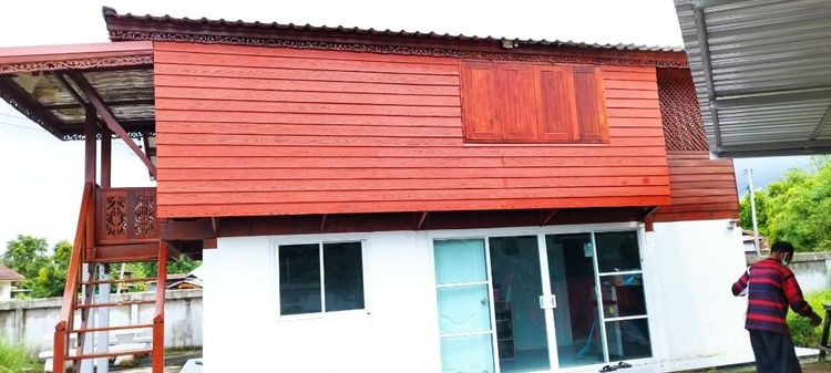 ขายบ้านพร้อมที่ดิน