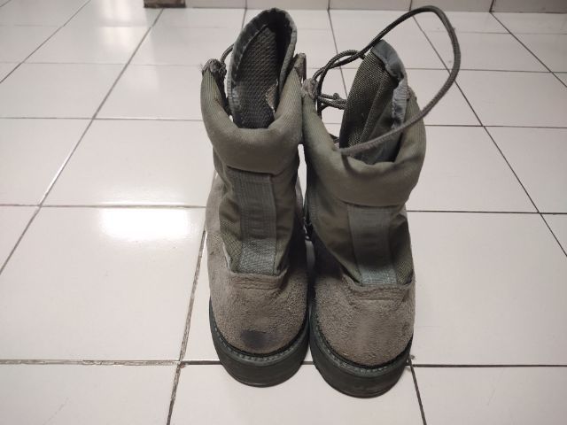 รองเท้าทหารอากาศอเมริกา รูปที่ 3