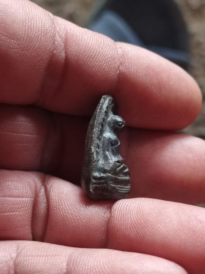 พระรอดเนื้อดิน รูปที่ 3