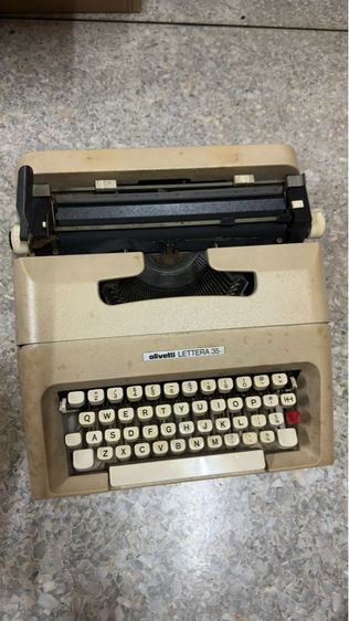 เครื่องพิมพ์ดีดอังกฤษ Olivetti Lettera 32 วินเทจ รูปที่ 4