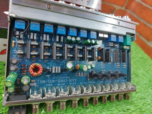 ปรีเเอมป์ BOSTWICK 7 เเบนด์ รูปที่ 7