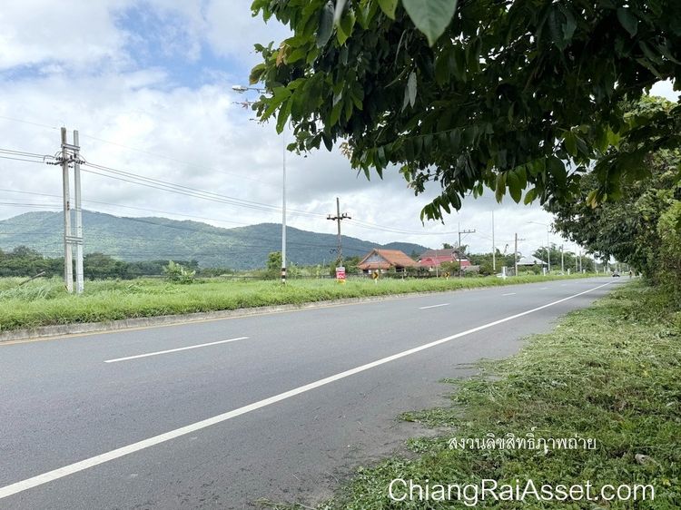 ขายที่ดินติดถนนพหลโยธิน 16 ไร่กว่า  ใกล้ ม.แม่ฟ้าหลวง ต.ท่าสุด อ.เมืองเชียงราย รูปที่ 3