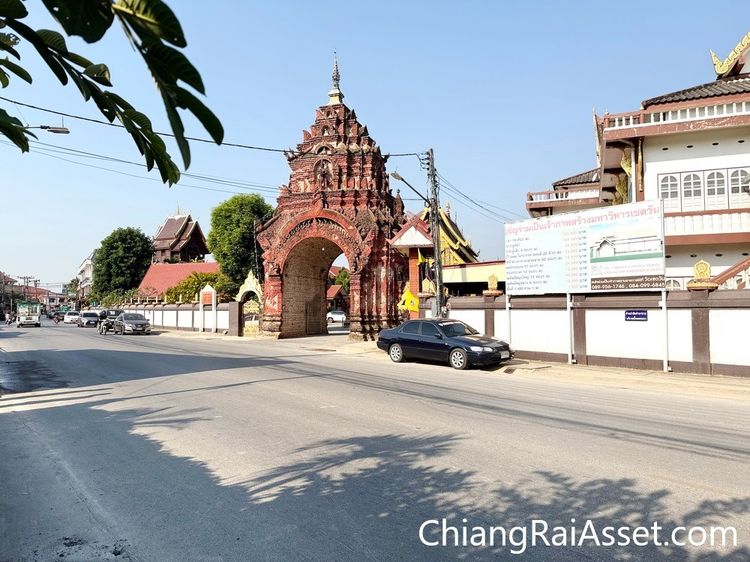 ขายที่ดิน 100 ตรว พร้อมโครงหลังคา หน้าวัดพระนอน ถนนหนองบัว ต.รอบเวียง อ.เมืองเชียงราย รูปที่ 3