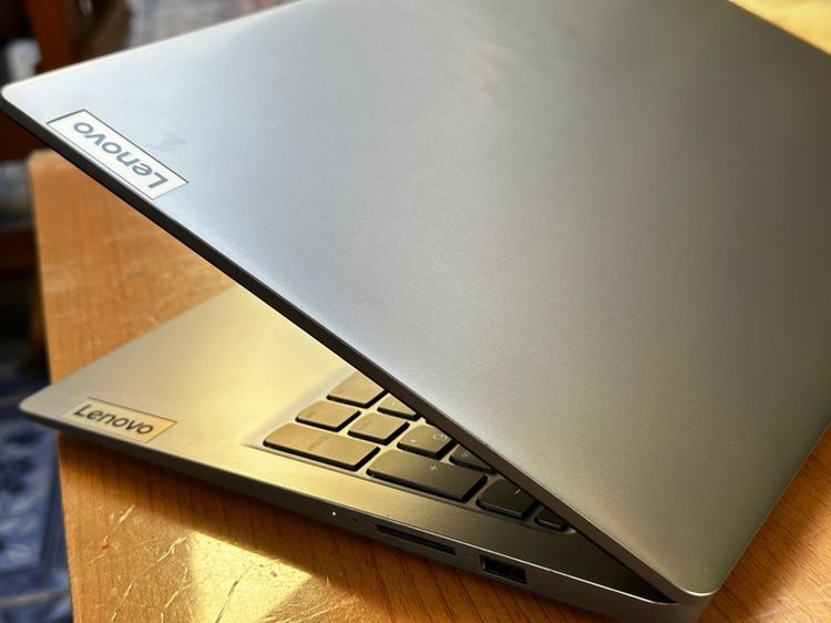 Lenovo IdeaPad Slim 3 15IAH8 Ram 16GB SSD M.2 512GB ประกันเหลือ รูปที่ 5
