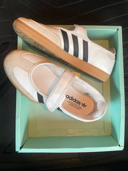  รองเท้าผ้าใบแฟชั่น สำหรับผู้หญิง