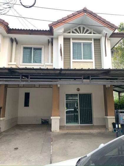 ทาวน์เฮ้าส์ 2 ชั้น หลังมุม