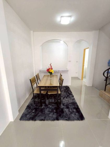 อื่นๆ ตกแต่งครบ 2010 ใช่ บ้านทาวน์เฮ้าส์ศรีราชาพร้อมอยู่ รูปที่ 2