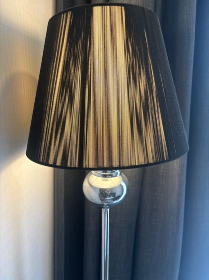 โคมไฟตั้งพื้น รูปที่ 2