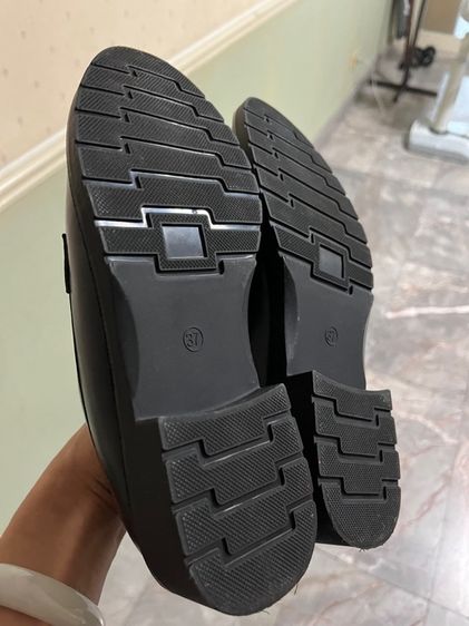 รองเท้า Women Black Loafers  รูปที่ 6