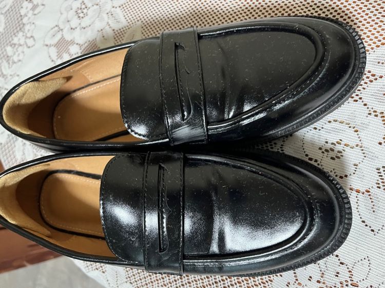 รองเท้า Women Black Loafers  รูปที่ 4