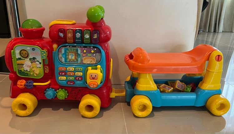 อื่นๆ รถผลักเดิน รถหัดเดิน รถไฟตัวอักษร 4 in 1 Vtech 
