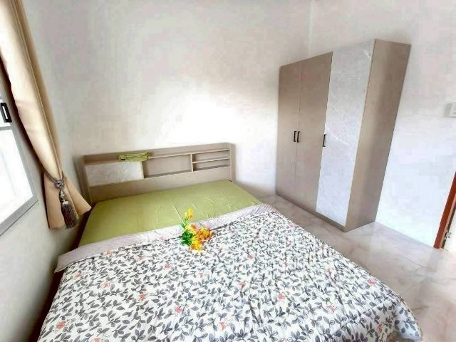 อื่นๆ ตกแต่งครบ สร้างเสร็จก่อน 2010 ใช่ บ้านเดี่ยวชั้นเดียวพร้อมเฟอร์นิเจอร์เครือสหพัฒน์ชลบุรี รูปที่ 2