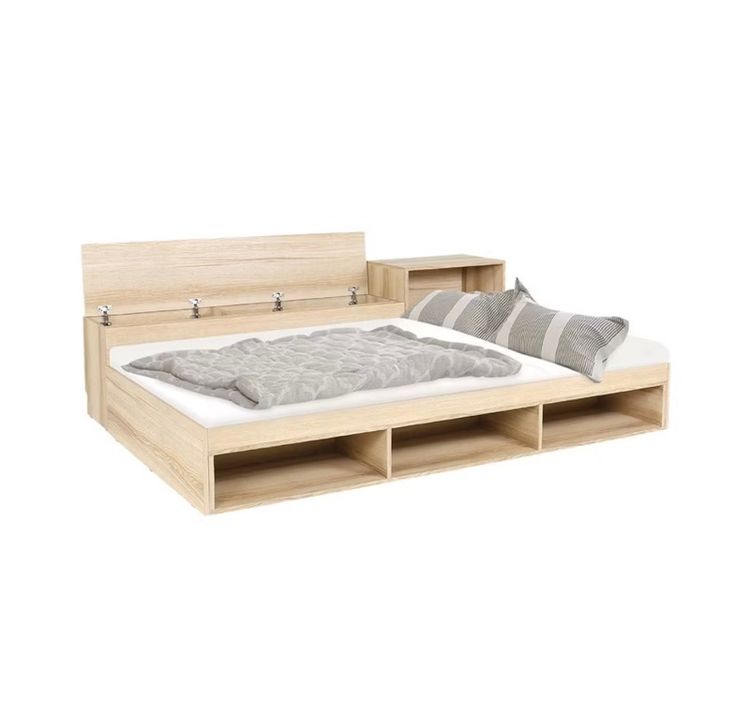Koncept Furniture เตียง 3.5 ฟุต KC-PLAY รุ่น FANTASY สีไม้อ่อน (148 X 203 X 60 ซม.)  แบรนด์ KONCEPT FURNITURE (Used) รูปที่ 2