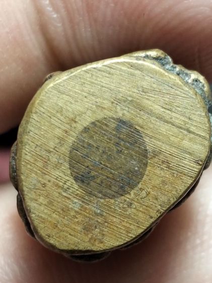 พระกริ่งเก่าไม่ทราบวัดครับ รูปที่ 9