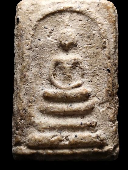 พระสมเด็จเนื้อสวยๆครับ