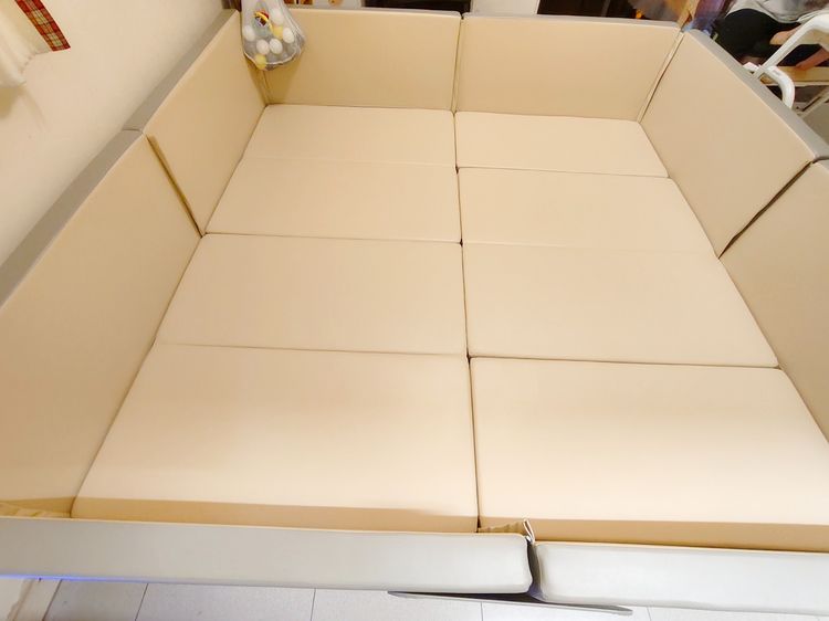 คอกกั้นเด็ก Hoyo S22 ขนาด 6 ฟุต ผ้าหนังรุ่น Premium ใช้งานไม่ถึงปี รูปที่ 5