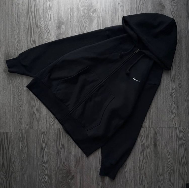 เสื้อฮูด Nike