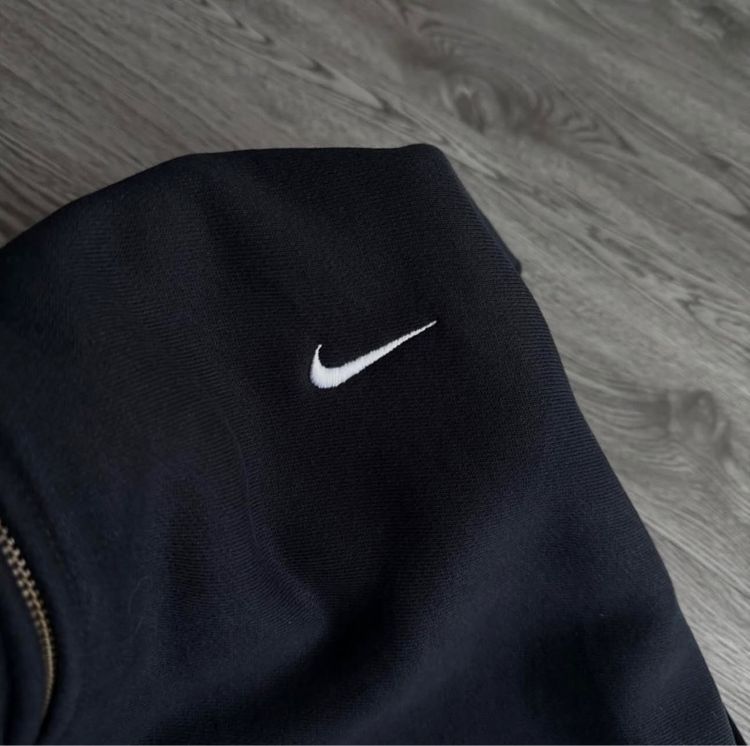 เสื้อฮูด Nike รูปที่ 3