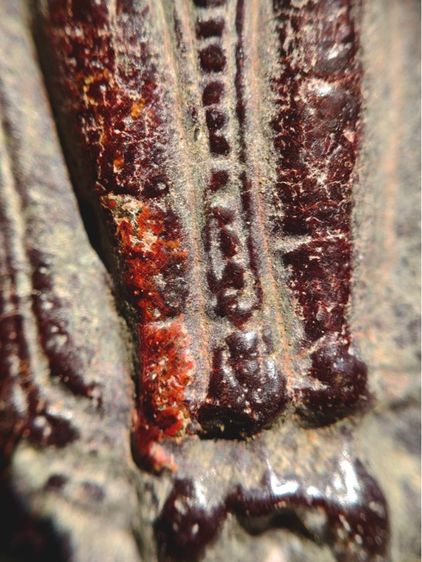 พระร่วงยืนหลังลายผ้า พิมใหญ่ กรุวัดพระศรีรัตนมหาธาตุ จ.ลพบุรี   เนื้อชินตะกั่วสนิมแดง  รูปที่ 7