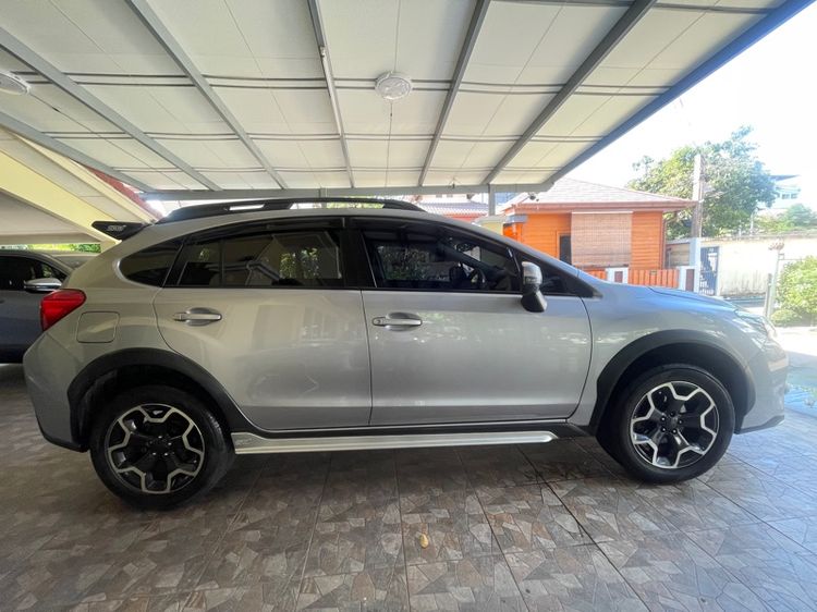 Subaru XV 2016 2.0 XV 4WD เบนซิน เกียร์อัตโนมัติ เงิน รูปที่ 2
