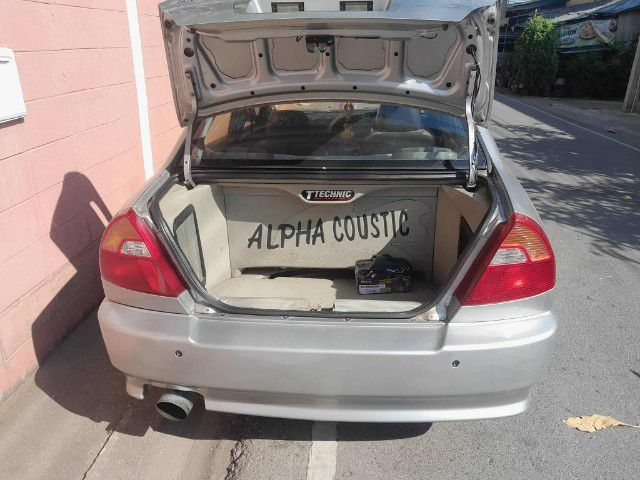 Mitsubishi Lancer 2001 1.6 GLX เบนซิน เกียร์ธรรมดา เทา รูปที่ 4