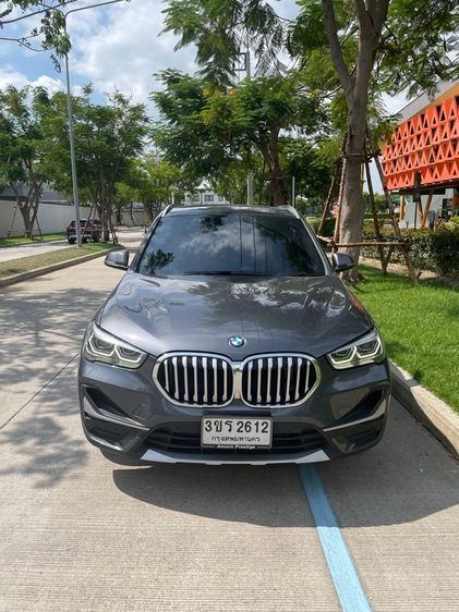 BMW X1 2022 2.0 sDrive20d xLine Utility-car ดีเซล ไม่ติดแก๊ส เกียร์อัตโนมัติ เทา รูปที่ 2