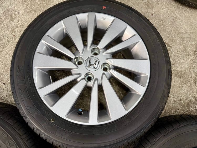 ล้อแม็ก HONDA CITY ขอบ 15” ถอดป้ายแดง ยาง MAXXIS 185-60R15 ปี 25 ตุ่มหน้ายางยังอยู่ครบ รูปที่ 8