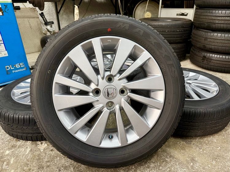 15" ล้อแม็ก HONDA CITY ขอบ 15” ถอดป้ายแดง ยาง MAXXIS 185-60R15 ปี 25 ตุ่มหน้ายางยังอยู่ครบ