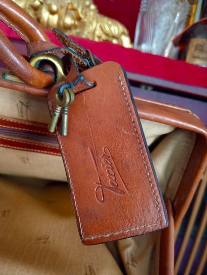 กระเป๋าเดินทางหนังแท้แบรนด์ดังจากฝรั่งเศสสภาพเยี่ยมครบชุด รูปที่ 6