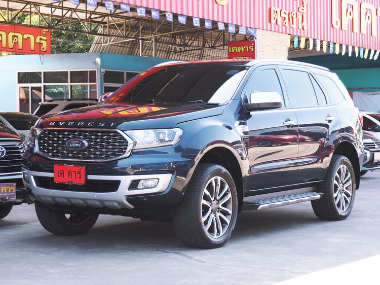 รถ Ford Everest 2.0 Titanium Plus 4WD สี น้ำเงิน