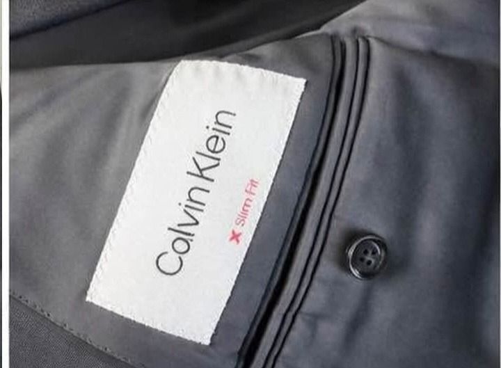 ชุดเสื้อสูทพร้อมกางเกงเข้าเซต รูปที่ 5